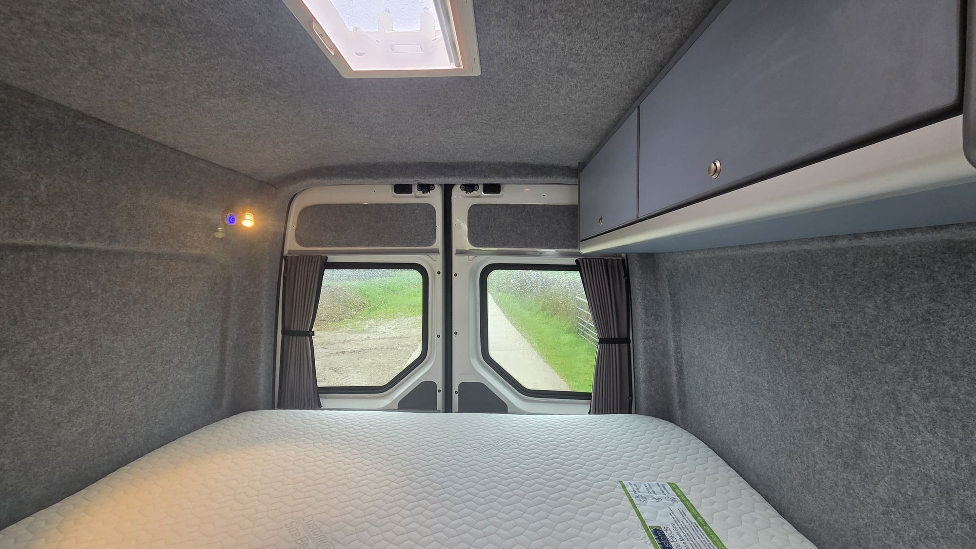 VW Crafter MWB - Bespoke Design VW Crafter MWB - Bespoke Design