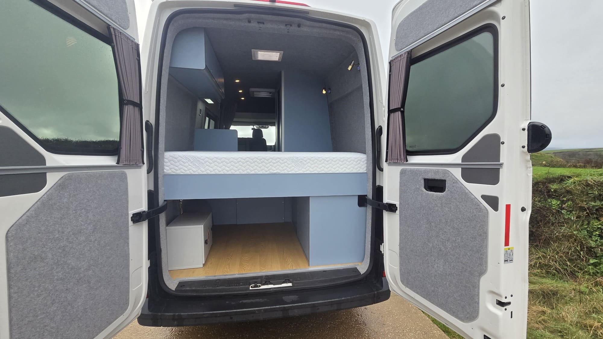 VW Crafter MWB - Bespoke Design VW Crafter MWB - Bespoke Design