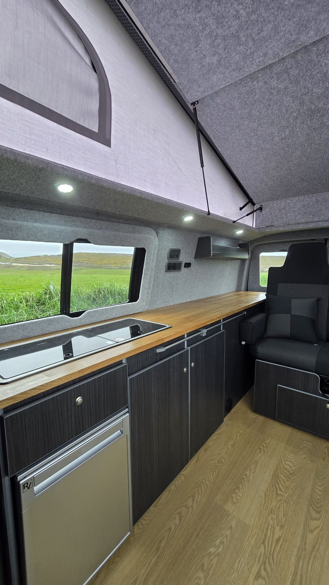 VW T6 - Low-level Freestyler VW T6 - Low-level Freestyler