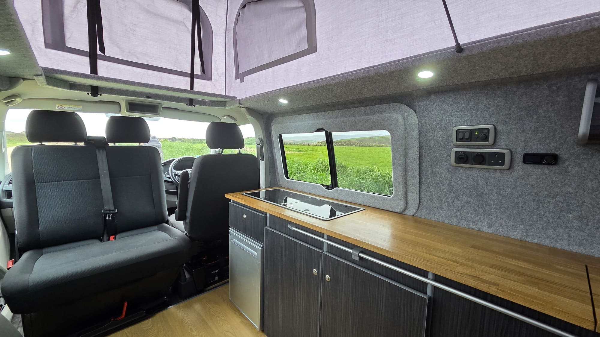 VW T6 - Low-level Freestyler VW T6 - Low-level Freestyler