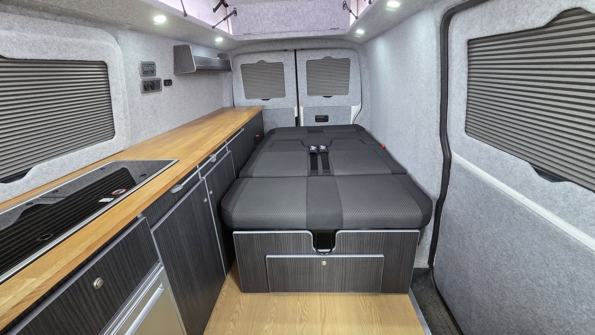 VW T6 - Low-level Freestyler VW T6 - Low-level Freestyler