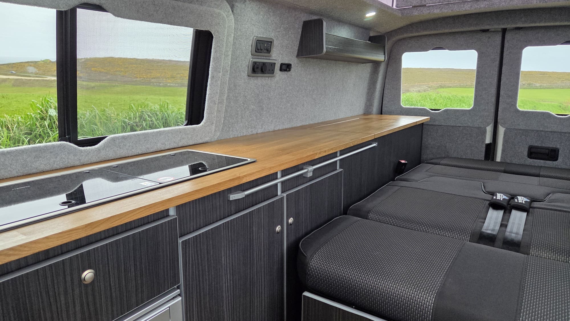 VW T6 - Low-level Freestyler VW T6 - Low-level Freestyler